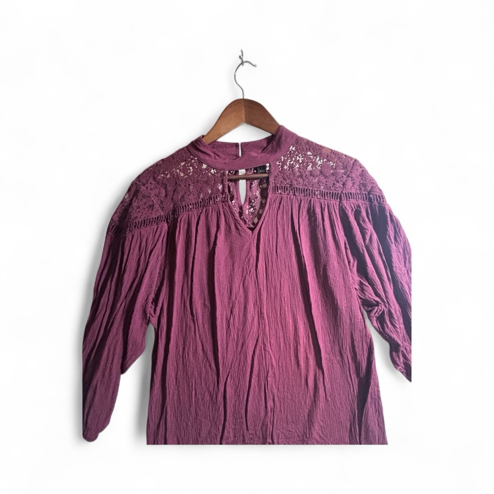 a.n.a Women's Blouse with Lace Detail Long sleeve Size Large